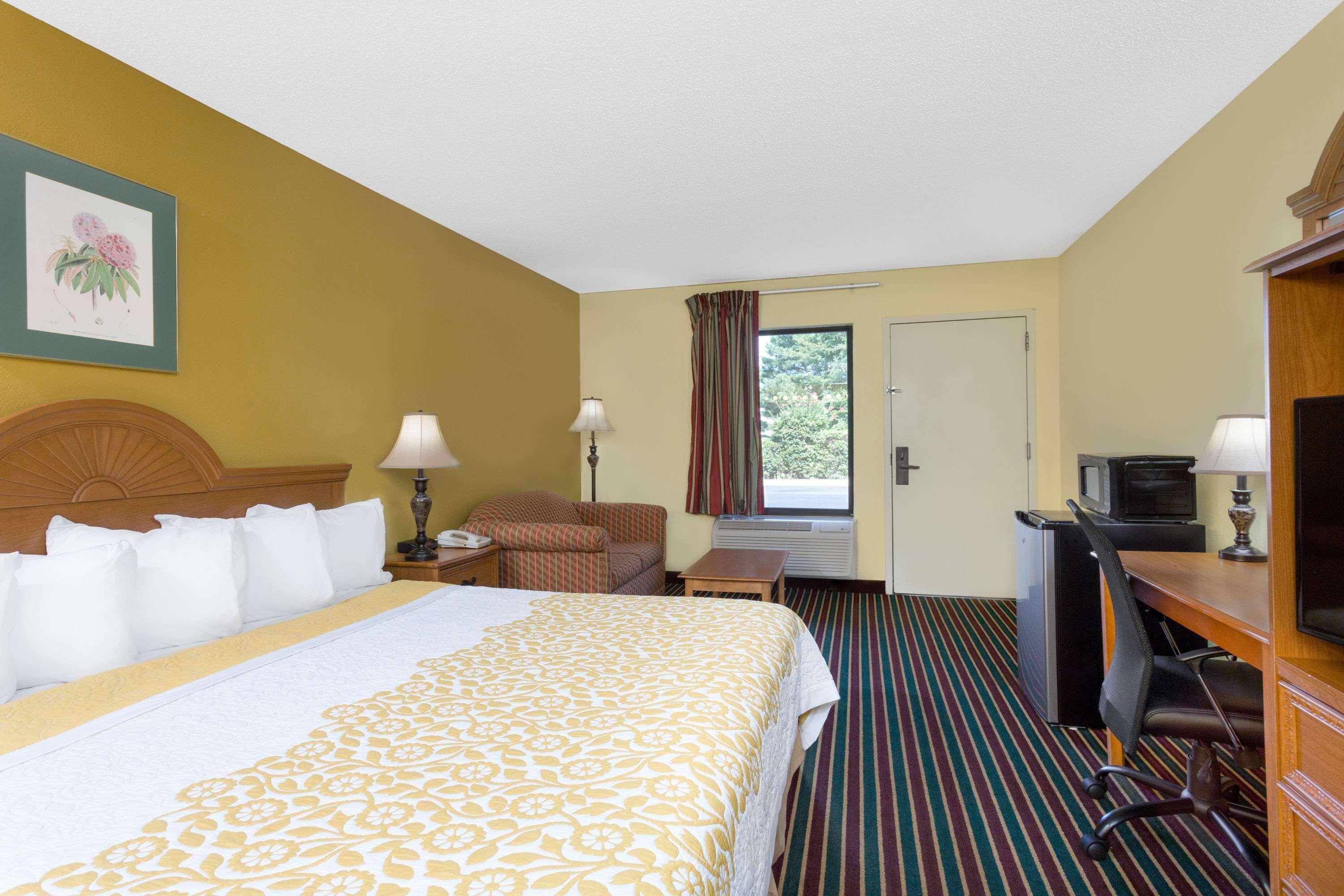 Days Inn By Wyndham Biscoe Exterior foto
